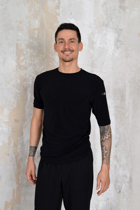 CHACHACHA BLACK T-SHIRT